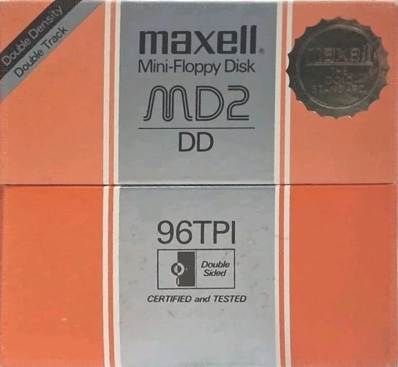 Maxell MD2 DD - a vintage floppy disk pack from Maxell