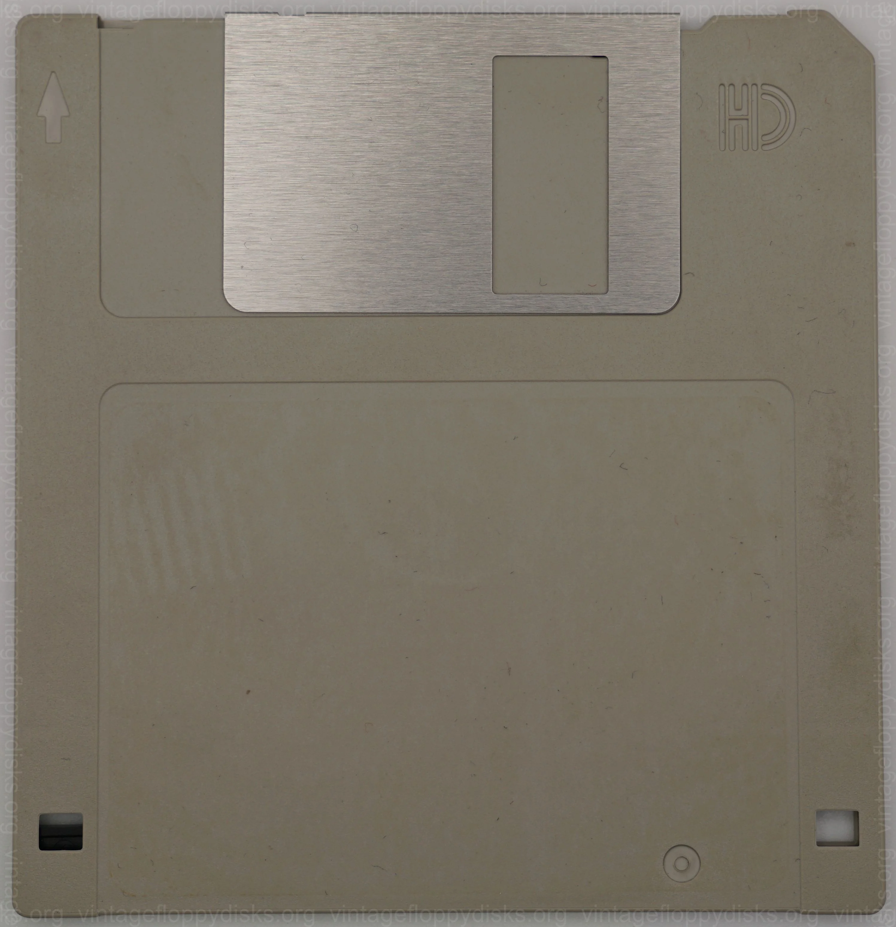 a vintage floppy disk from Generic. Cat. no.: XX-35-0017-007