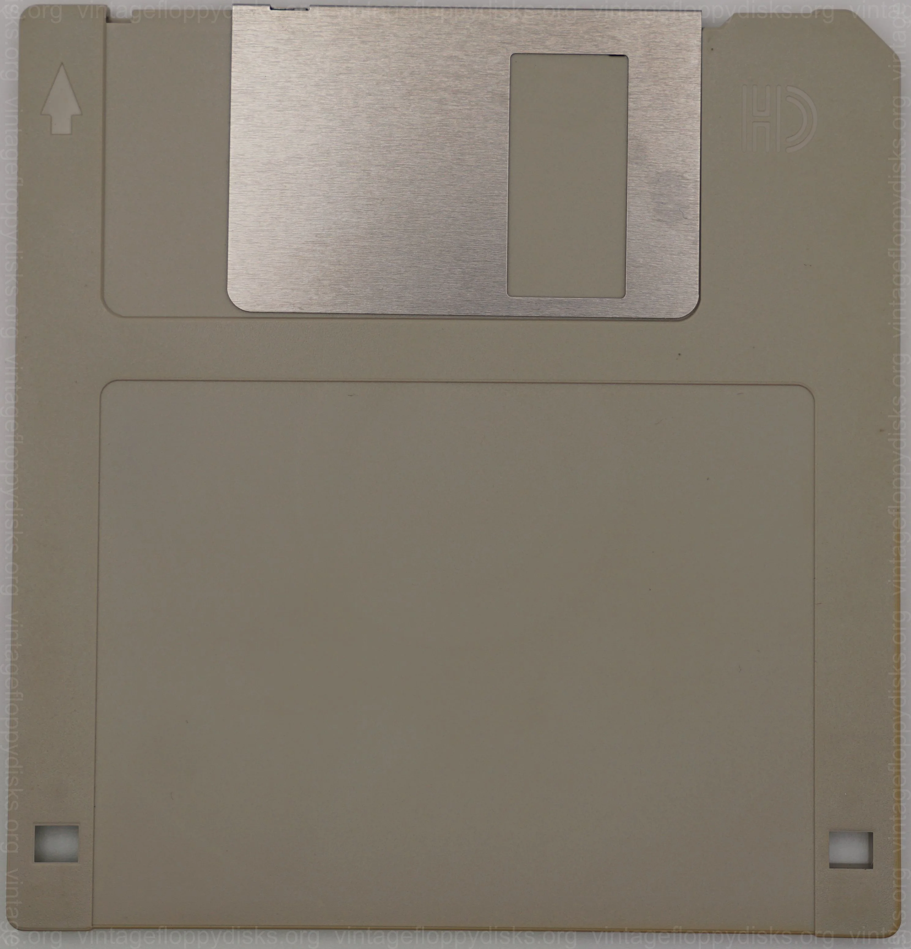 a vintage floppy disk from Generic. Cat. no.: XX-35-0017-005